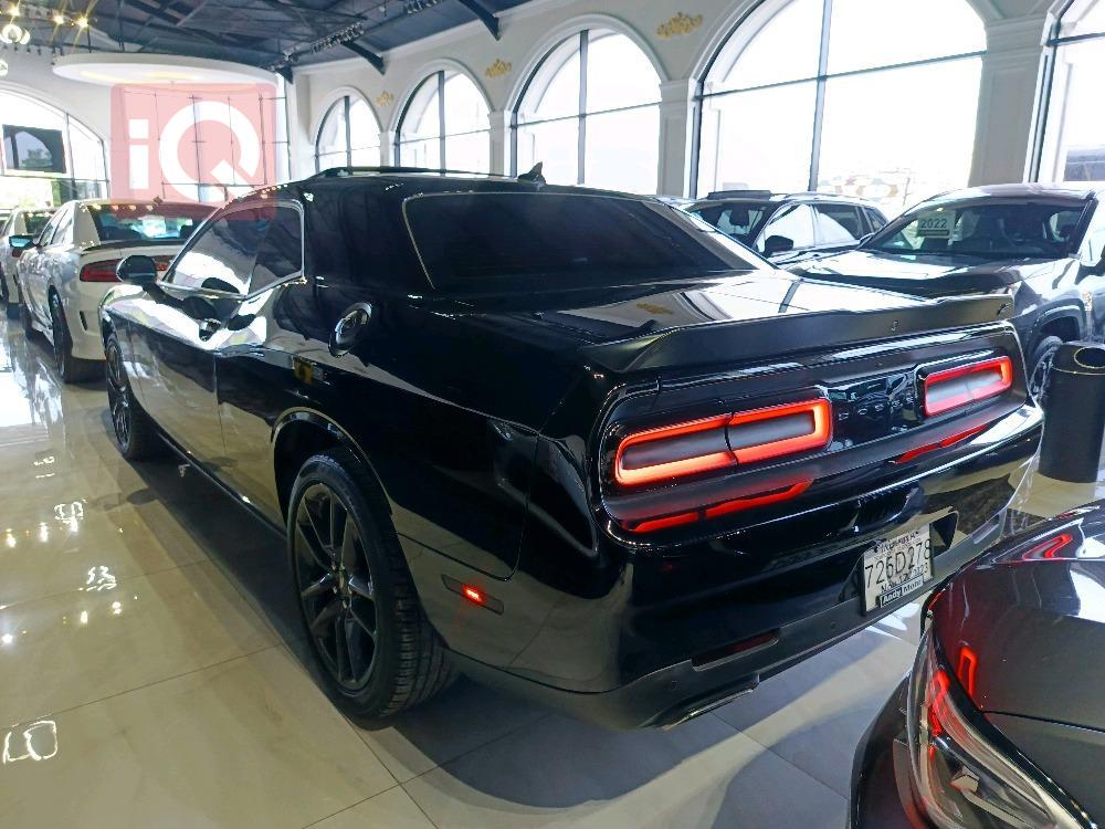 Dodge Challenger